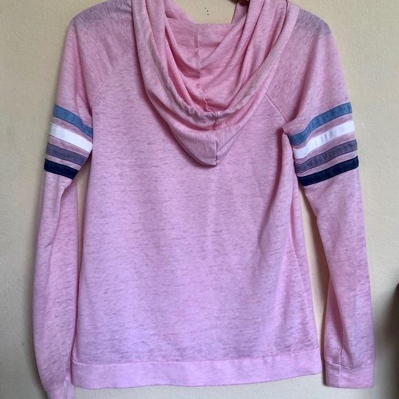 Light pink Hoodie tee - Picture 2 of 2